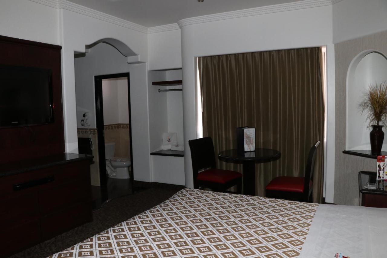 Motel Marina Marbella Tijuana Bagian luar foto